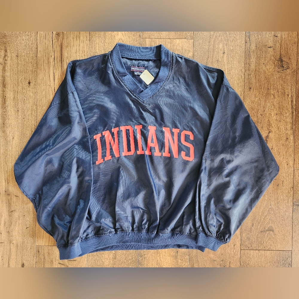 Vtg Cleveland IndiansMens L nylon Pullover windbreaker v-neck